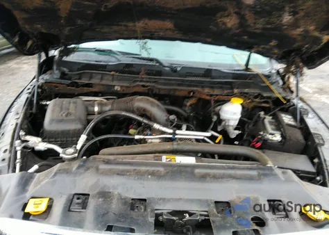 2021 Ram 1500 Classic Tradesman 4X2 5'7" Box z USA, uszkodzony, nr VIN 1C6RR6KT7MS592411